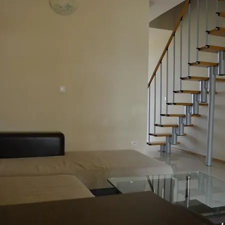 Green Hills Apart 3* Sozopol