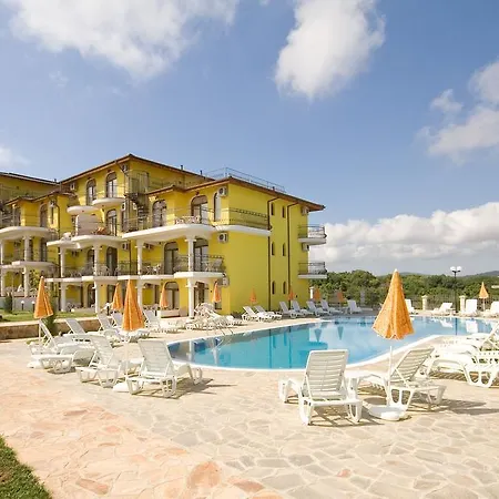 Green Hills Apart 3* Sozopol